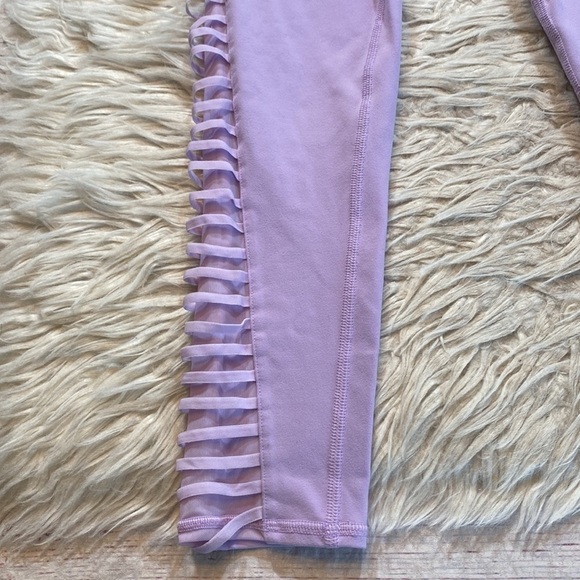 ALO YOGA Prism Capri Leggings in Ultraviolet sz XS - Picture 7 of 11